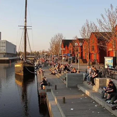 Appartement City Studio With Patio, Free Parking & Sauna! Oulu