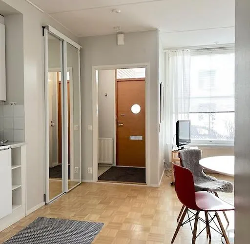 Appartement City Studio With Patio, Free Parking & Sauna! Oulu