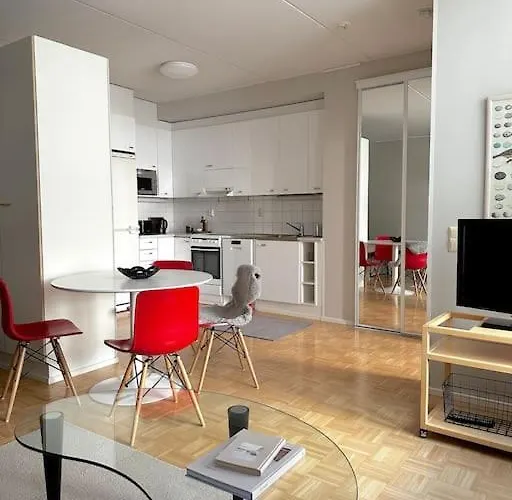 Appartement City Studio With Patio, Free Parking & Sauna! *